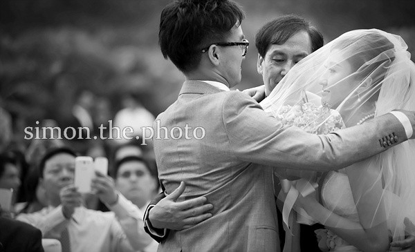 Why capturing real moments is so difficult on wedding day? vince.albert 2