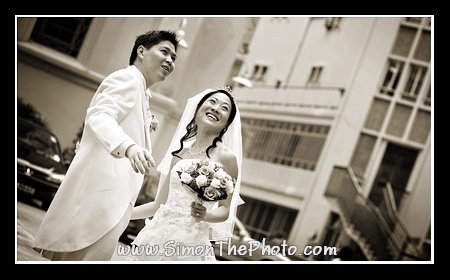 wedding photos at Catholic Cathedral of The Immaculate Conception